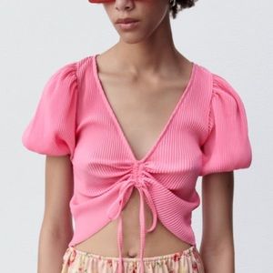 3/$20 Zara - Cropped Blouse